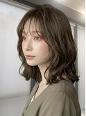 Roi渋谷・レイヤーミディアム・ベージュカラー