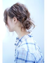 シエル ヘアーデザイン(Ciel Hairdesign) 【Ciel】　くるりんぱで作るシニヨンアレンジ