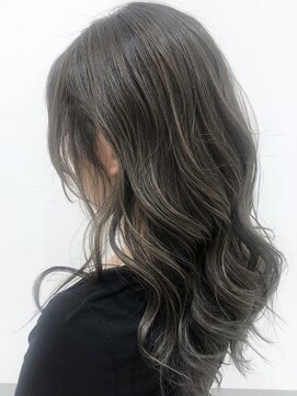 モリオフロムロンドン 泉南店(morio FROM LONDON) 【外国人風】ハイライトカラー