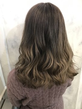 ヘアスタジオニコ(hair studio nico...) グラデーション