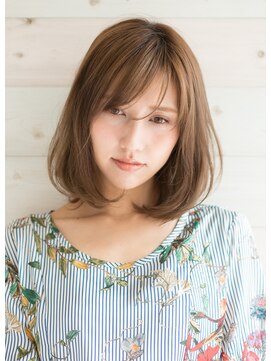 リル 8F 銀座(Rire) 【Rire-リル銀座-】大人の品格漂う王道ボブ