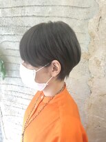 アテ 千里山(ate')&nbsp;ate' 耳掛けショート