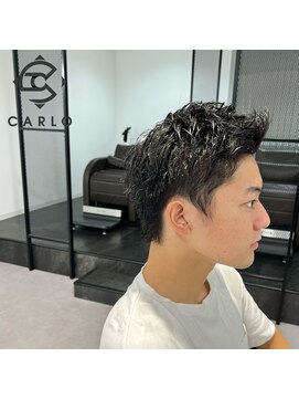 カルロイースタイル(CARLO e-style) 襟足ありスパイキーショート