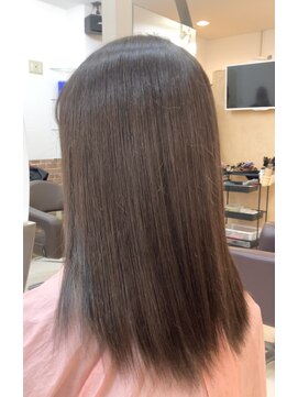 カットハウス はさみの部屋 セミロング/髪質改善/ツヤツヤ/なめらか/サラサラストレート