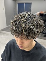 メンズヘアトーキョー 渋谷(MEN'S HAIR TOKYO)&nbsp;ハイライト/波巻きパーマ