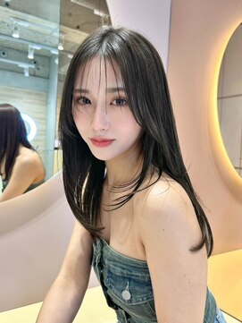 グロー オオミヤ アネックス 大宮(GLROW OMIYA ANNEX) フェミニンロング×韓国顔周りレイヤーカット髪質改善[大宮]