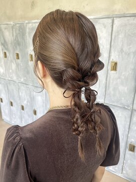 カムジーヘッド(COMEGHEAD) ミルクティーベージュダブルカラーケアブリーチグレージュ40代