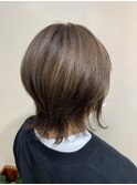 白髪ぼかしカラー ショートウルフ
