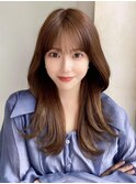 後れ毛が可愛い顔周りレイヤーハイレイヤーロング