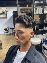 束感ショート　波巻き　ハイライト マッシュパーマ