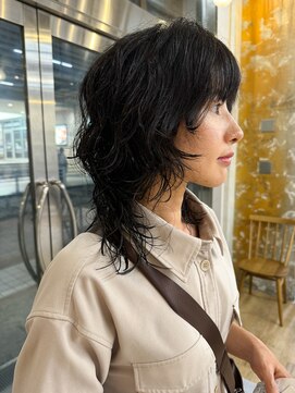 エレン 向ヶ丘遊園 登戸(ELEN) ウルフ/パーマ/ミディアム　【向ヶ丘遊園/登戸/中村卓也】