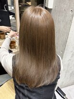 ディーエックス ウエスト(Dxxxx WEST)&nbsp;ミルクティーベージュ/レイヤーカット/イルミナカラー