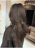 ハッシュカットロングハイレイヤー黒髪レイヤーステップカット