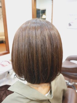 ヘアサロンボーテ(Beaute) くすみブラウン×ボブディ