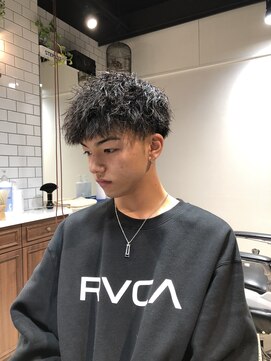 宮崎理容院 並木坂店 twist spiral