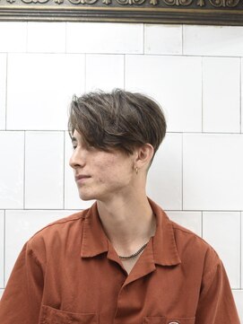 メリケンバーバーショップ コウベ(MERICAN BARBERSHOP KOBE) ナチュラルセンターパート