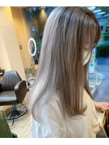 モアムー(Moremuu)&nbsp;グレージュカラー