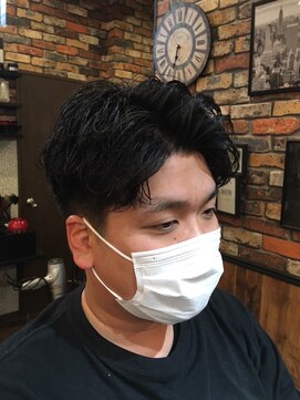 セカンド髪チョス 武蔵浦和店(2ND 髪 chos) ツーブロック+デザインパーマ