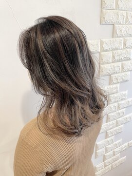 オーティティ(O-TETE) O-tete ハイライトバレイヤージュ