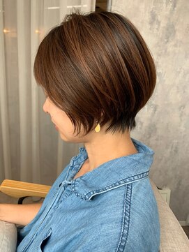 ティダスマイル(tida smile) ペールベージュ×ショート