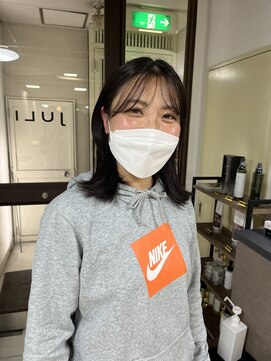 ユーリ(juli) 前髪パーマ