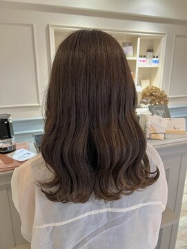 フレーム へアアンドトリートメント 天王寺北口店(FRAME) [FRAME 天王寺北口店] 艶カラーブルーアッシュ