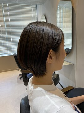 ヴァルーズ 反町(Vareuse) 耳かけショート