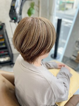 アトモスサニーテラス(Atmos sunny terrace) highlight × short bob