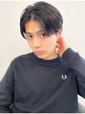 シースルーセンターパート韓国マッシュ黒髪刈り上げツーブロック