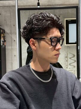 メッツ 原宿(METS) MEN'S/ミディアム/ニュアンスパーマ/フェザーパーマ