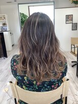 フォクシー(Foxy)&nbsp;大人可愛いハイライトバレイヤージュ20代30代40代