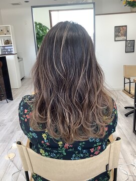 フォクシー(Foxy) 大人可愛いハイライトバレイヤージュ20代30代40代