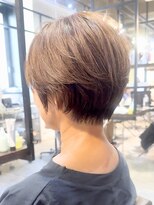 メイカ(MEIKA) 【お客様スナップ】白髪ぼかしショート/髪質改善