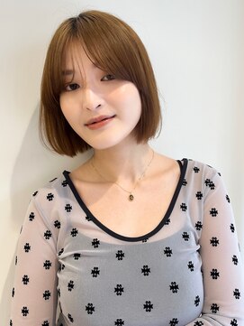 ガーデンヨコハマ(GARDEN YOKOHAMA) 切りっぱなしボブ　2wayバング　ヘーゼルグレージュ　ブリーチ