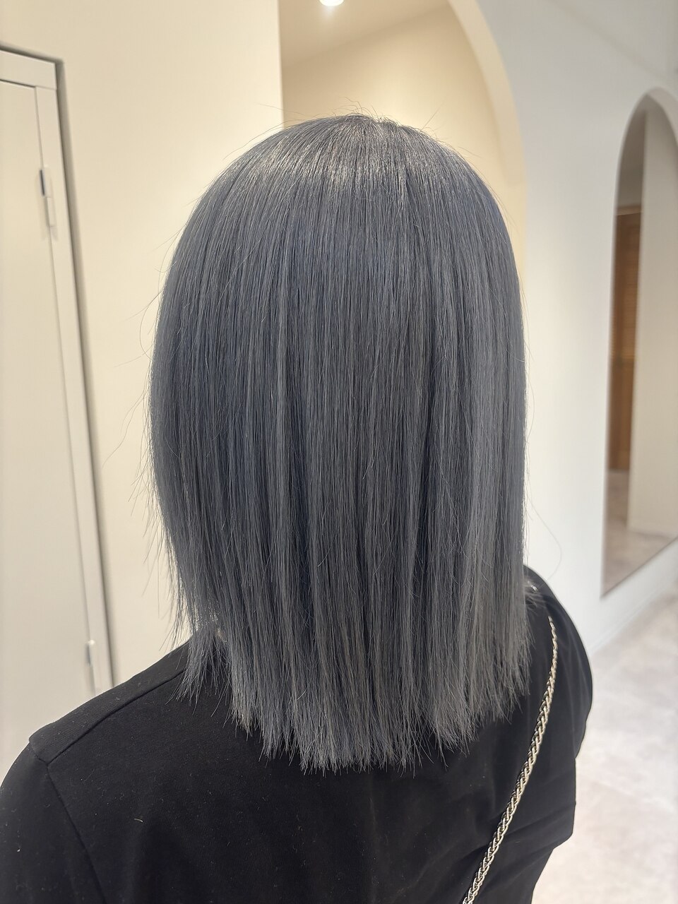 シルバーカラー：L262635612｜ジーナ 天王寺(Zina)のヘアスタイル
