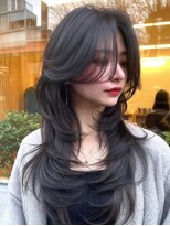 イル(iLe.)&nbsp;レイヤーカット/ウルフカット/バタフライレイヤー/外ハネボブ