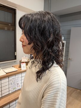 シータ 大山(THETA) ウルフパーマ/レイヤーパーマ/お洒落パーマ