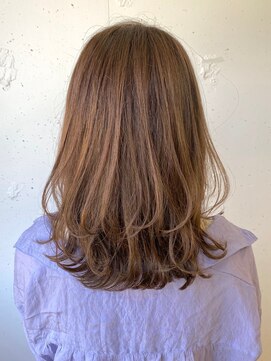 ヴェイン 渋谷(vain) 20代30代　ミディアムラフカール