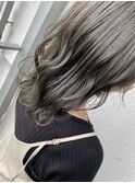 ツヤと透明感♪オリーブグレージュ