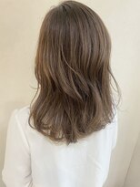 イソラヘアアトリエ(Isola hair atelier) 【Isola】くすみベージュ×セミロング