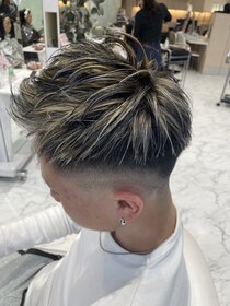 ハーツヘアーズ 五日市店(HEARTS hair's) フェードカット＆ハイライトカラー