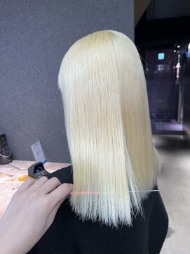 ペレ 栄店(PELE) デザインカラー/レイヤーカット/ウェットヘア/オリーブベージュ