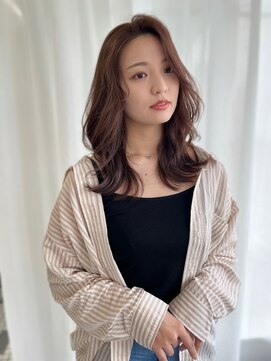 シキ サカイテン(SHIKI) カットと髪質改善カラーで柔らかく、動きのあるスタイル☆