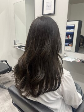 アルター(aL ter) オリーブグレージュ［くびれヘア/ハイライトカラー］長野歌穂