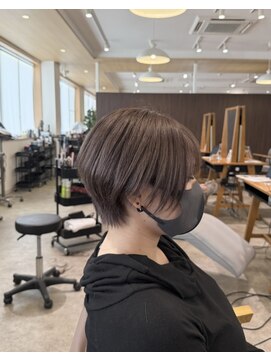 ビスポーク(BESPOKE) ショートボブ