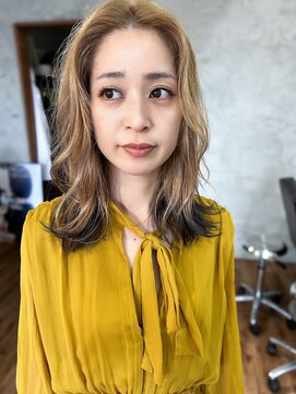 リアン ヘア ライム 豊橋(lien.hair rhyme) エンドカラー 大人かき上げミディアムレイヤー くびれレイヤー