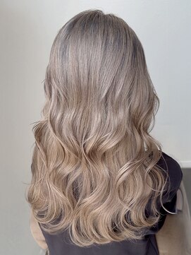 サラジュ 仁川店(SARAJU) 【カラー特化サロン】ブリーチ履歴髪にデザイン×グラデーション