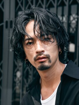 フィフス 神南(fifth) 渋谷メンズサロンミディアムウルフシャドウパーマセンターパート