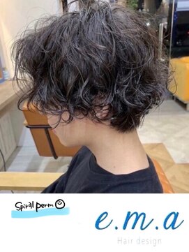 エマヘアデザイン(e.m.a Hair design) スパイラルパーマ