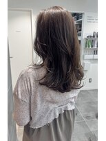 ビーハイブ ドットエー 本町広瀬通店(BEHIVE.A) 【SHIORI】アッシュブラウン×ミディアムレイヤー